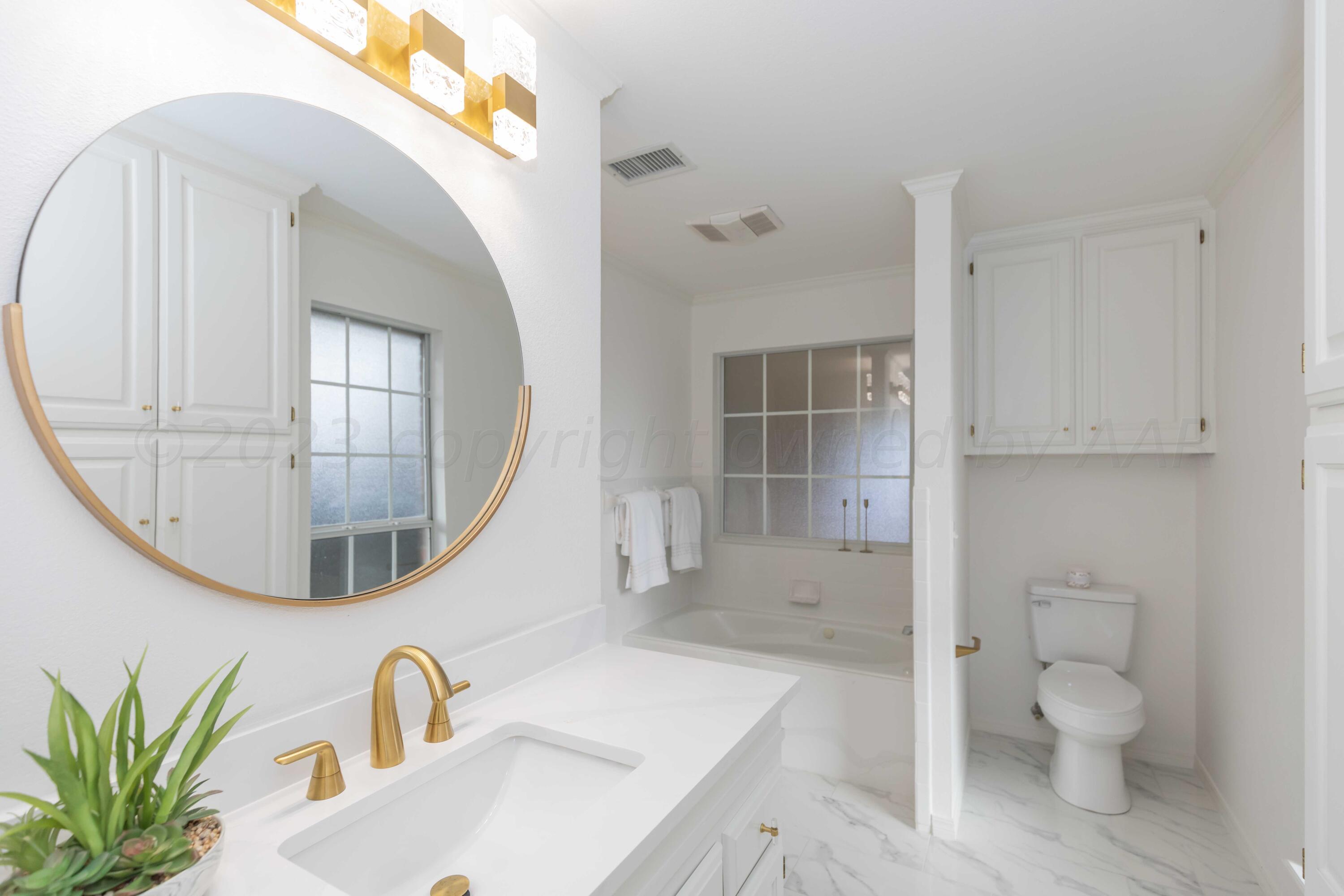 4 Doral Drive Amarillo, TX 79124 - Photo 31 of 52 MASTER BATH VIEW 4