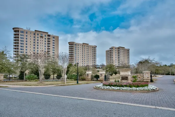 $1,599,000 | 404 Kelly Plantation Drive, Unit 1007, Destin, FL 32541
