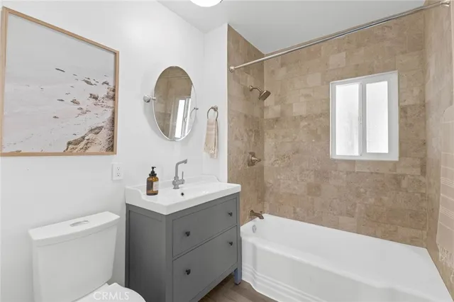 $829,000 | 1410 South Olive Street, Santa Ana, CA 92707