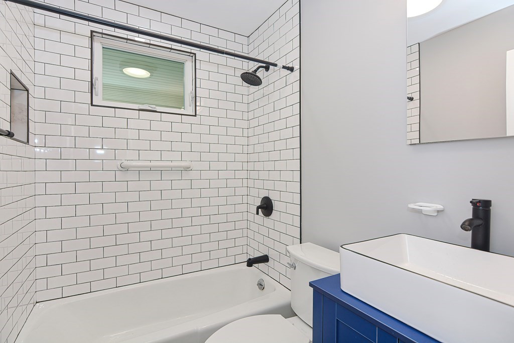 13 MacArthur Road Natick, MA 01760 - Photo 24 of 36 Gallery Image 24