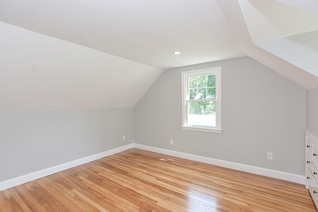13 MacArthur Road Natick, MA 01760 - Photo 26 of 36 Gallery Image 26