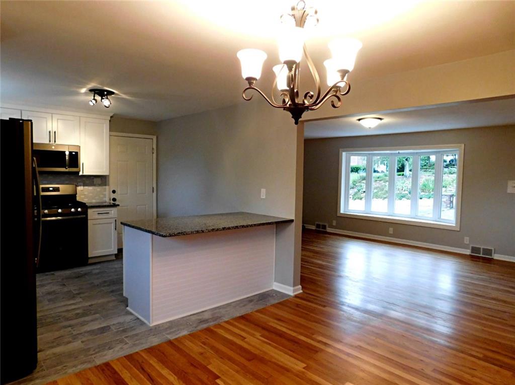 26 Porters Hollow Road Coraopolis, PA 15108 - Photo 12 of 25 Gallery Image 12