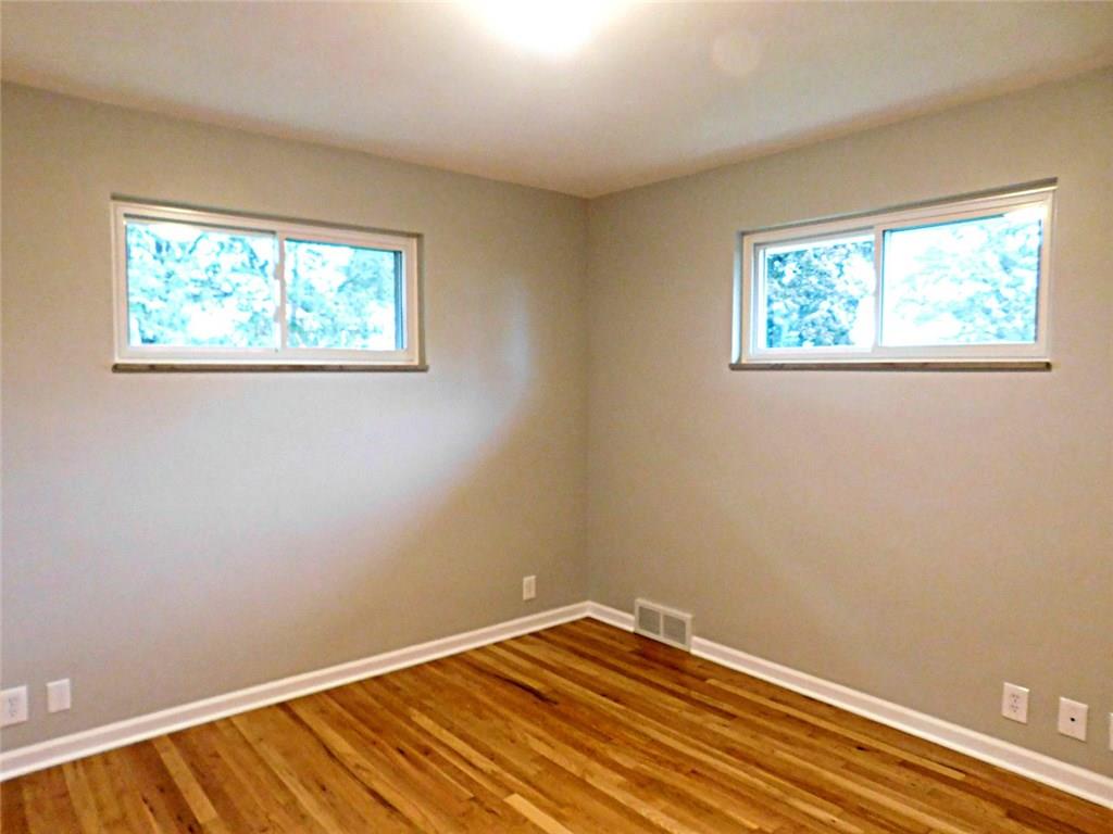 26 Porters Hollow Road Coraopolis, PA 15108 - Photo 16 of 25 Spacious bedrooms with hardwood floors and lots of light