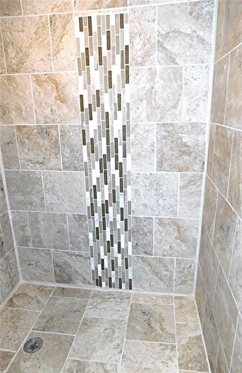 26 Porters Hollow Road Coraopolis, PA 15108 - Photo 21 of 25 downstairs tiled shower
