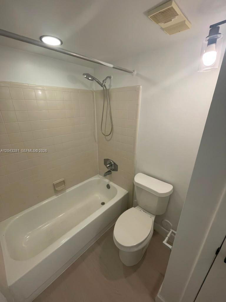 4341 West McNab Road, Unit 21 Pompano Beach, FL 33069 - Photo 8 of 18