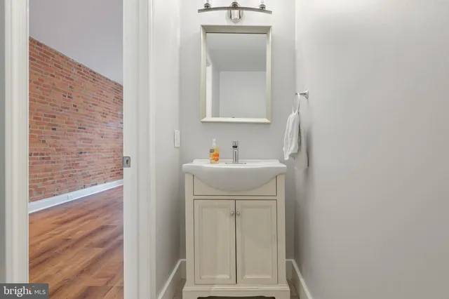 $1,900 | 329 South Newkirk Street, Baltimore, MD 21224