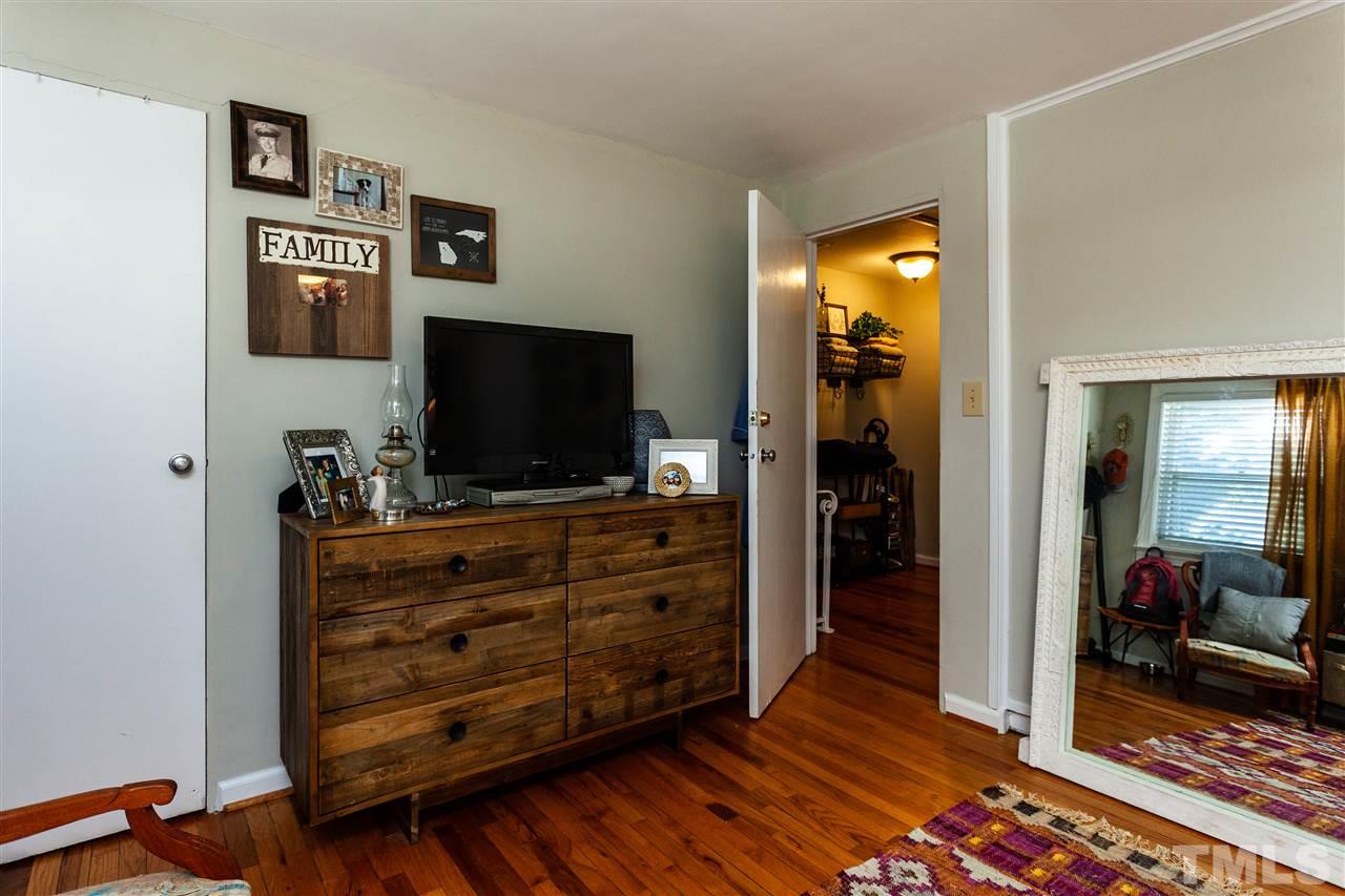 981 St Marys Street Raleigh, NC 27605 - Photo 19 of 25 Gallery Image 19
