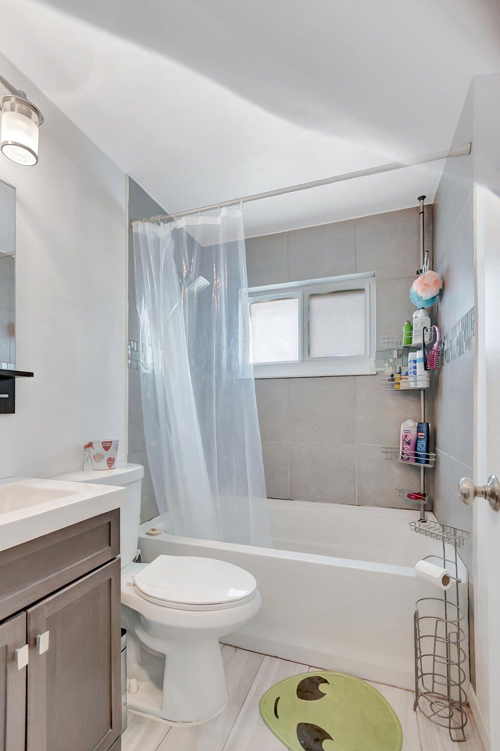 22505 Labrador Street Boca Raton, FL 33428 - Photo 26 of 35 28-web-or-mls-DSC_0346