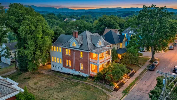 $375,000 | Undisclosed Address, Roanoke, VA 24016
