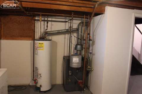 15362 Seymour Road Linden, MI 48451 - Photo 14 of 21 20436070-13.JPG