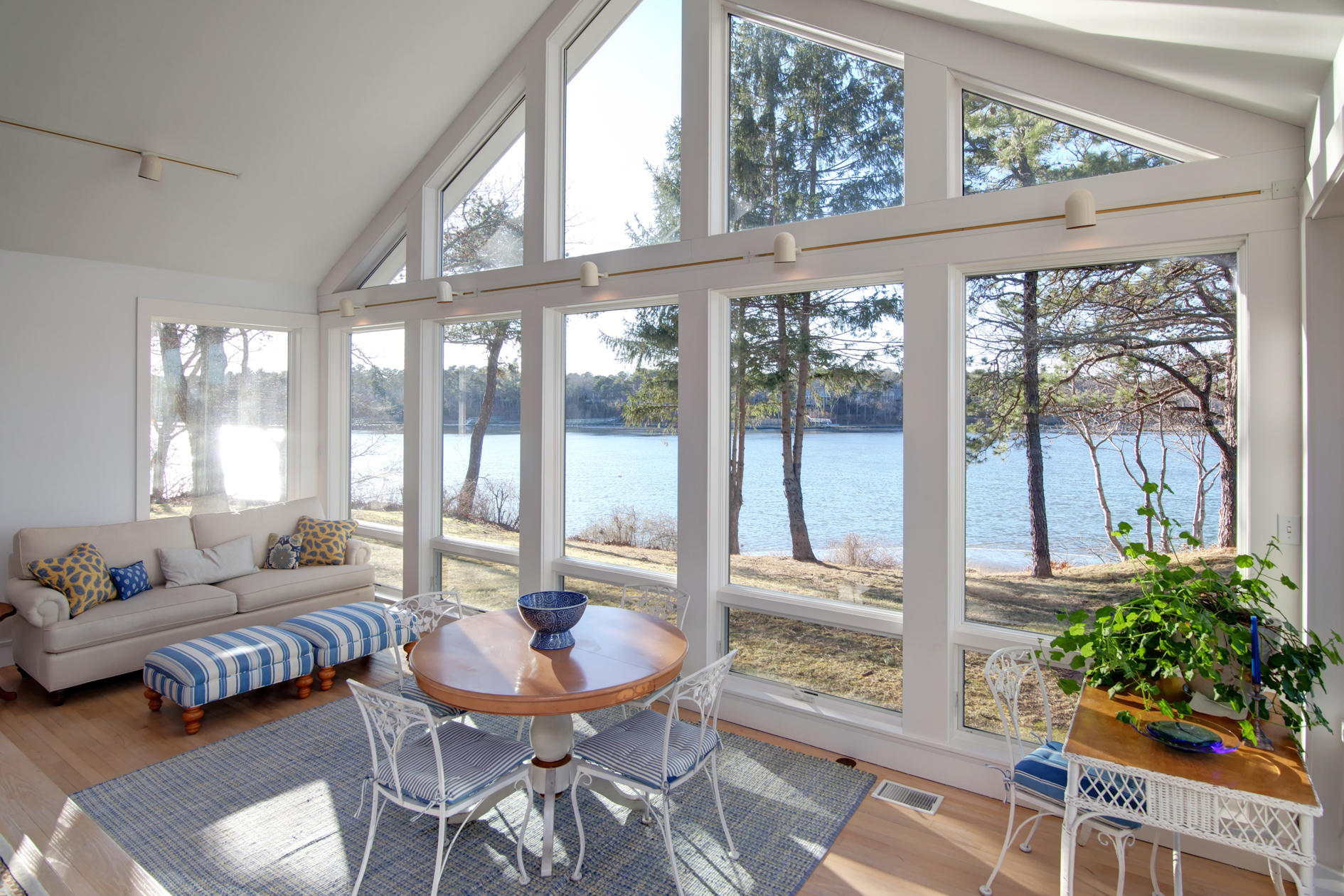 624 Poponessett Road Cotuit, MA 02635 - Photo 5 of 30 013_624PoponessetRd_03092017