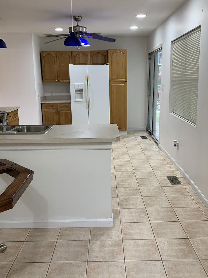 125 East Arrowwood Road Oak Ridge, TN 37830 - Photo 9 of 25 Open Kitchen