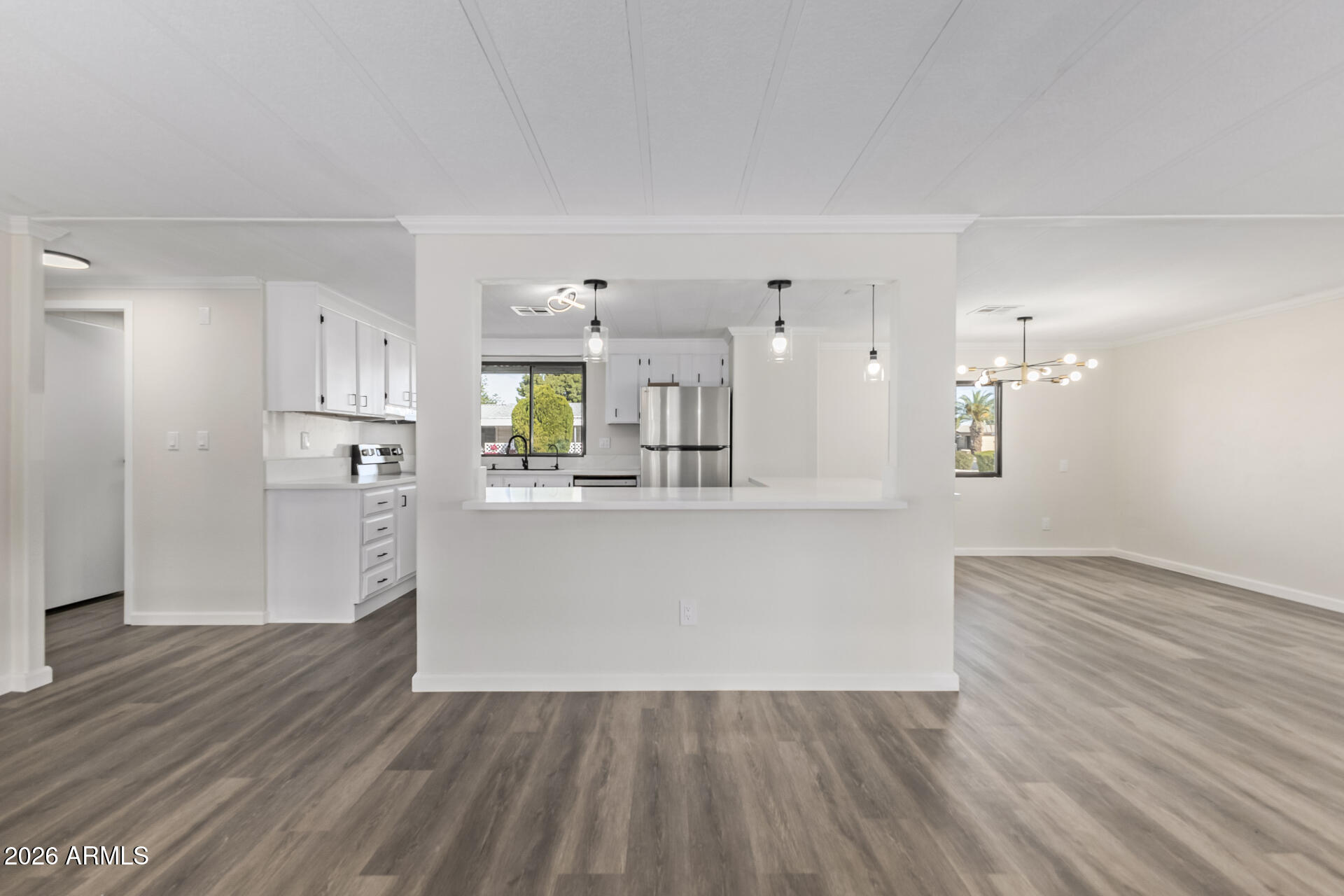16216 North 35th Way Phoenix, AZ 85032 - Photo 5 of 17 Kitchen