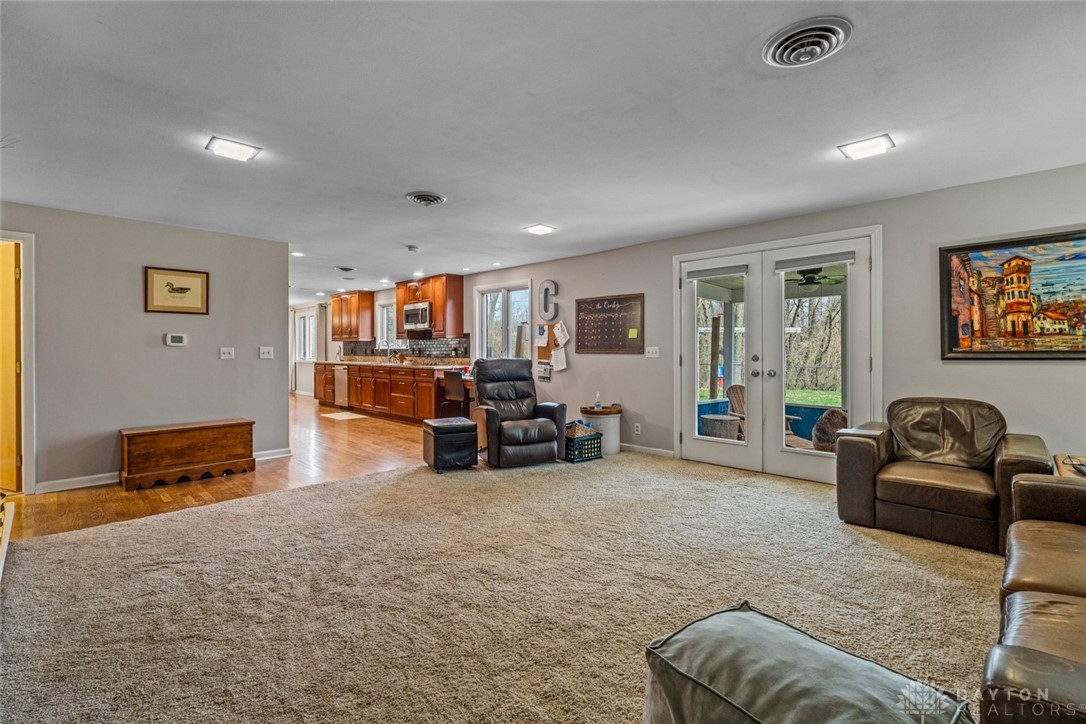 2021 Fox Run Road Dayton, OH 45459 - Photo 6 of 41 Gallery Image 6