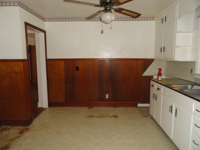 194 Cope Craig Road Bassett, VA 24055 - Photo 5 of 6 Kitchen