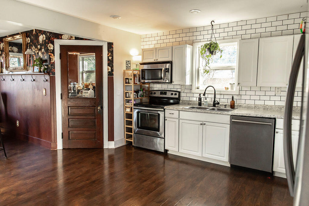 W8139 County Rd A Richmond, WI 53115 - Photo 7 of 46 Kitchen