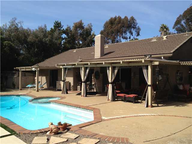 4579 Fieldgate Road Oceanside, CA 92056 - Photo 3 of 12