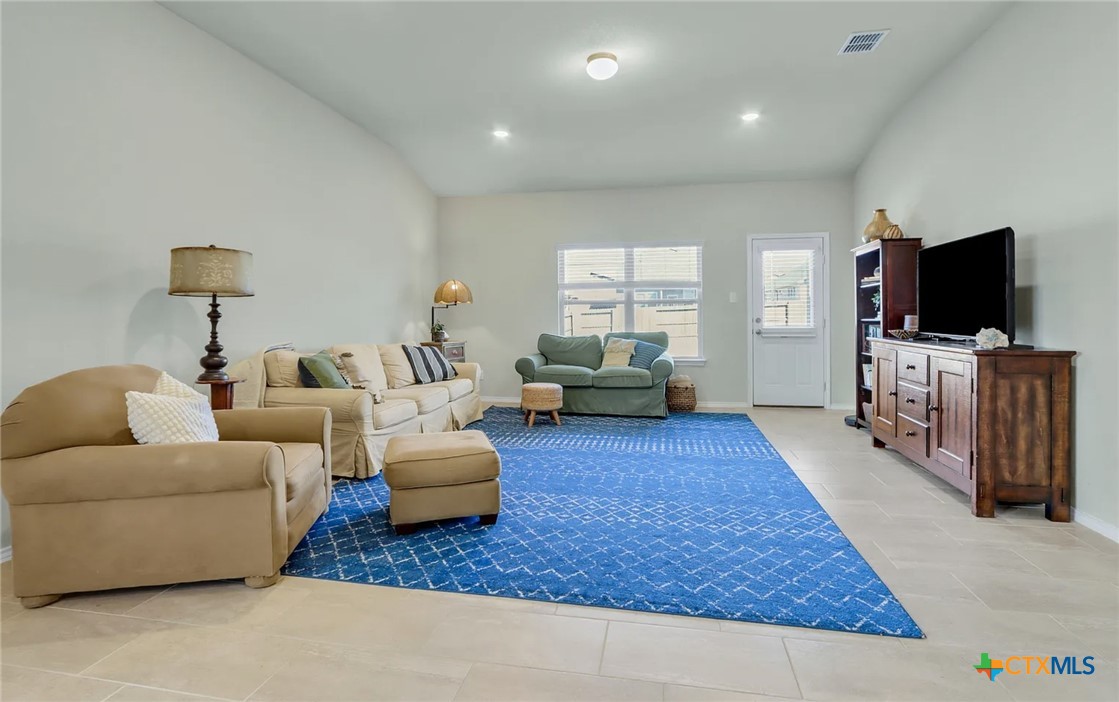 1642 Ranch House New Braunfels, TX 78132 - Photo 18 of 34