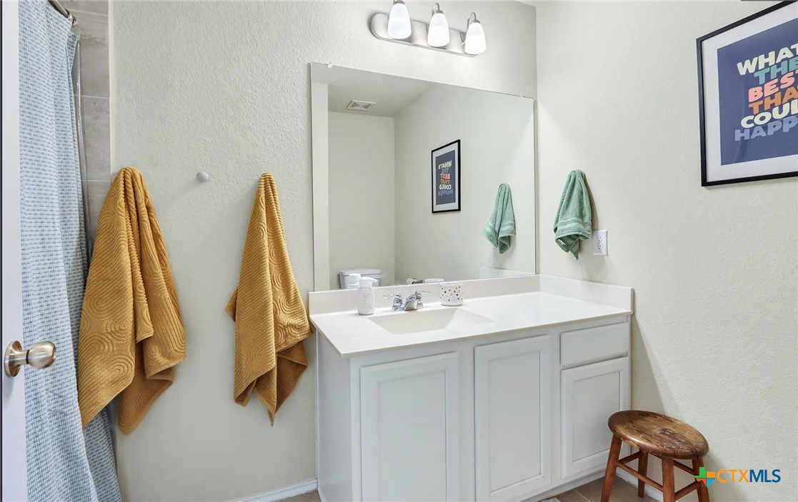 1642 Ranch House New Braunfels, TX 78132 - Photo 9 of 34