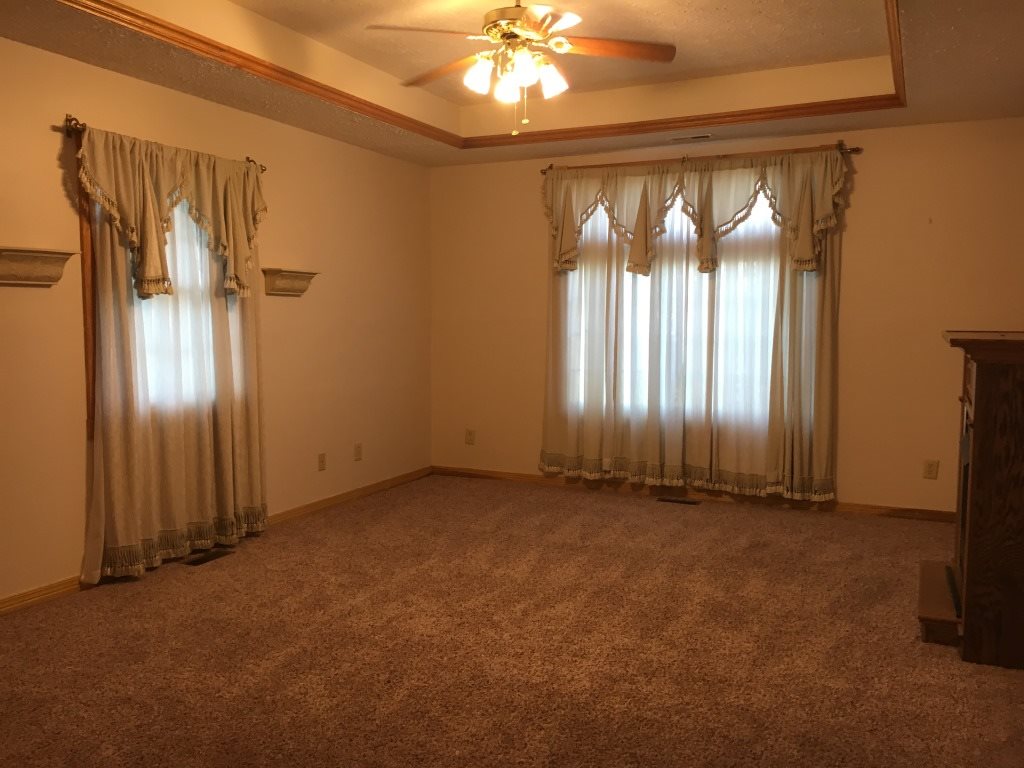 1495 R R J Boulevard Martinsville, IN 46151 - Photo 3 of 13 Gallery Image 3