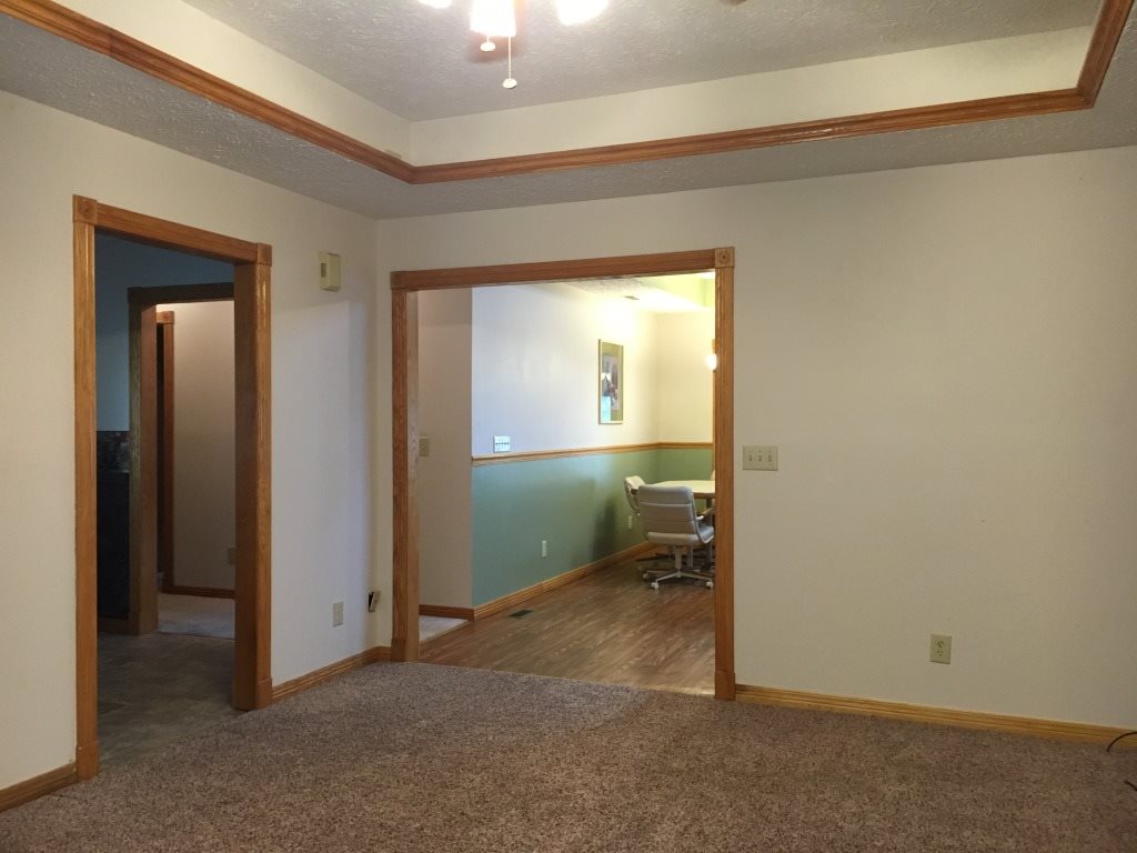 1495 R R J Boulevard Martinsville, IN 46151 - Photo 5 of 13 Gallery Image 5