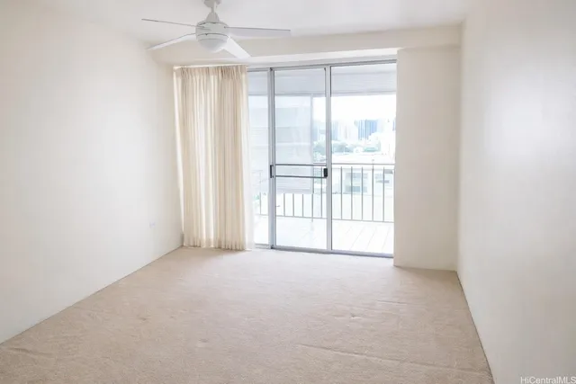 $2,700 | 1415 Victoria Street, Unit 906, Honolulu, HI 96822