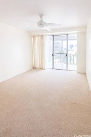 $2,700 | 1415 Victoria Street, Unit 906, Honolulu, HI 96822