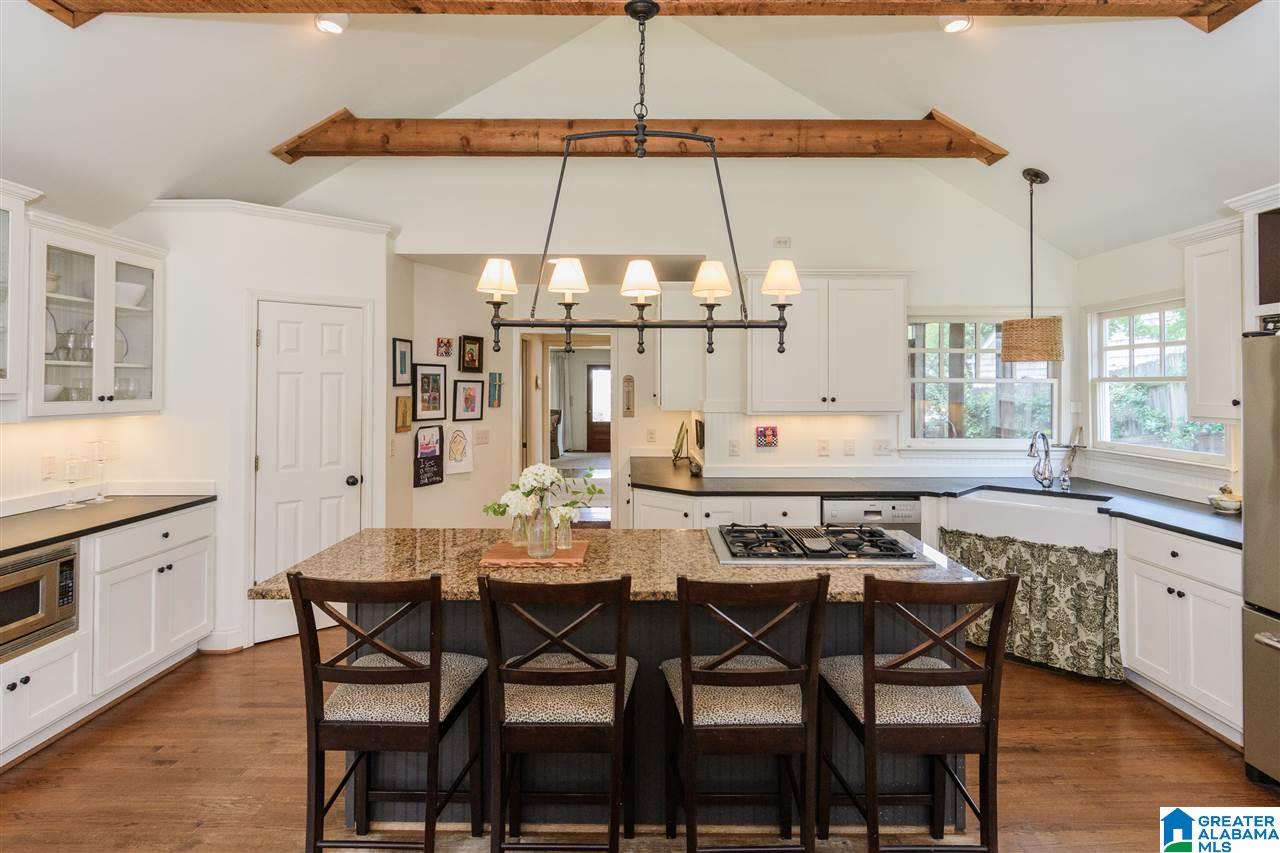 1803 Lancaster Road Birmingham, AL 35209 - Photo 6 of 36
