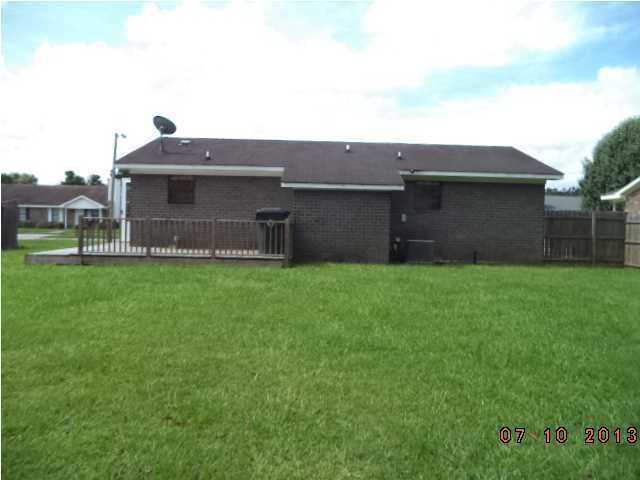 116 Johnny Reb Drive Moncks Corner, SC 29461 - Photo 2 of 10 Additional Photo