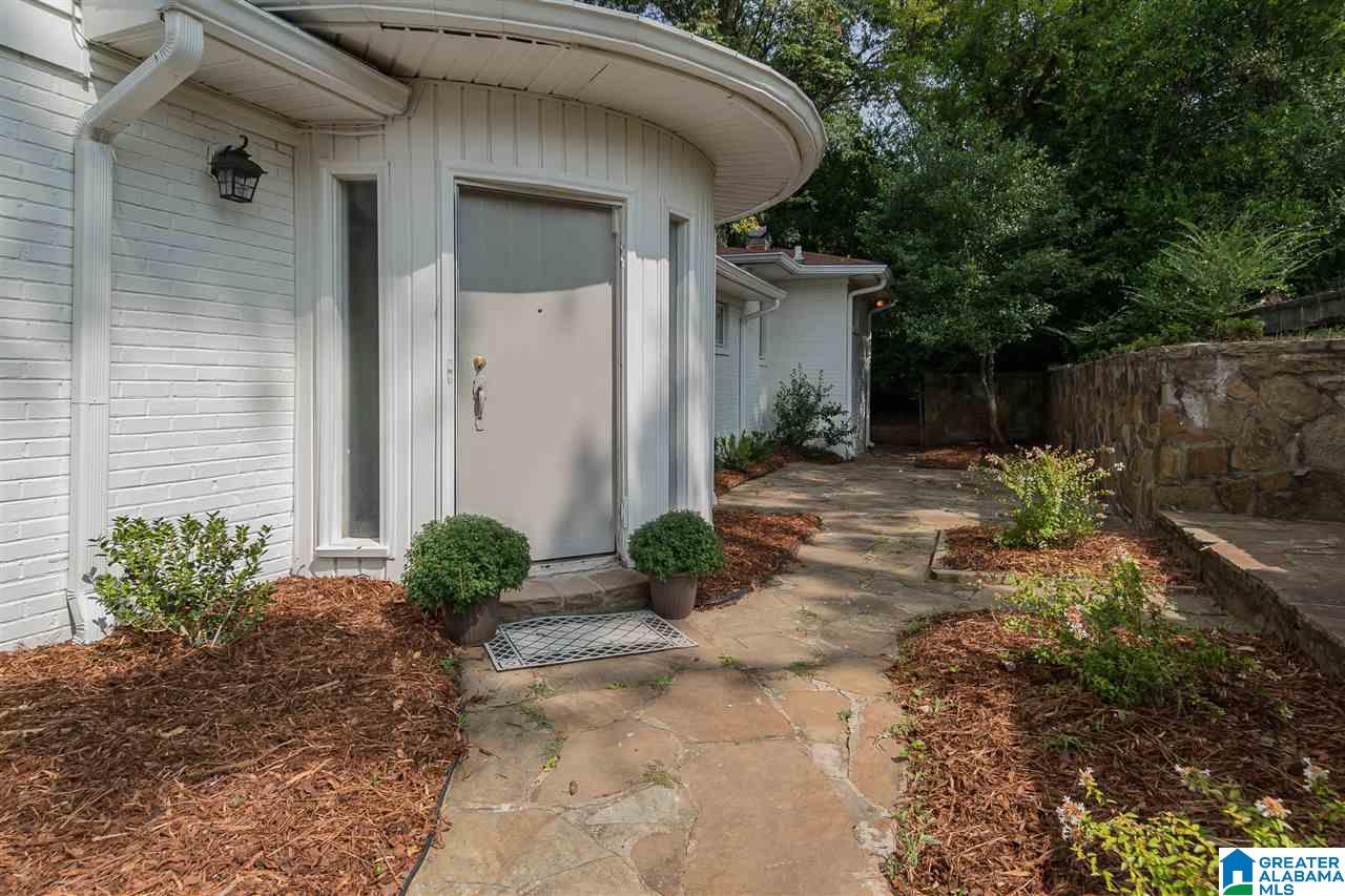 1320 Shades Crest Road Birmingham, AL 35226 - Photo 3 of 34