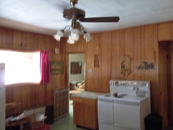 1641-1645 Stafford Road Fall River, MA 02721 - Photo 7 of 12 Gallery Image 7
