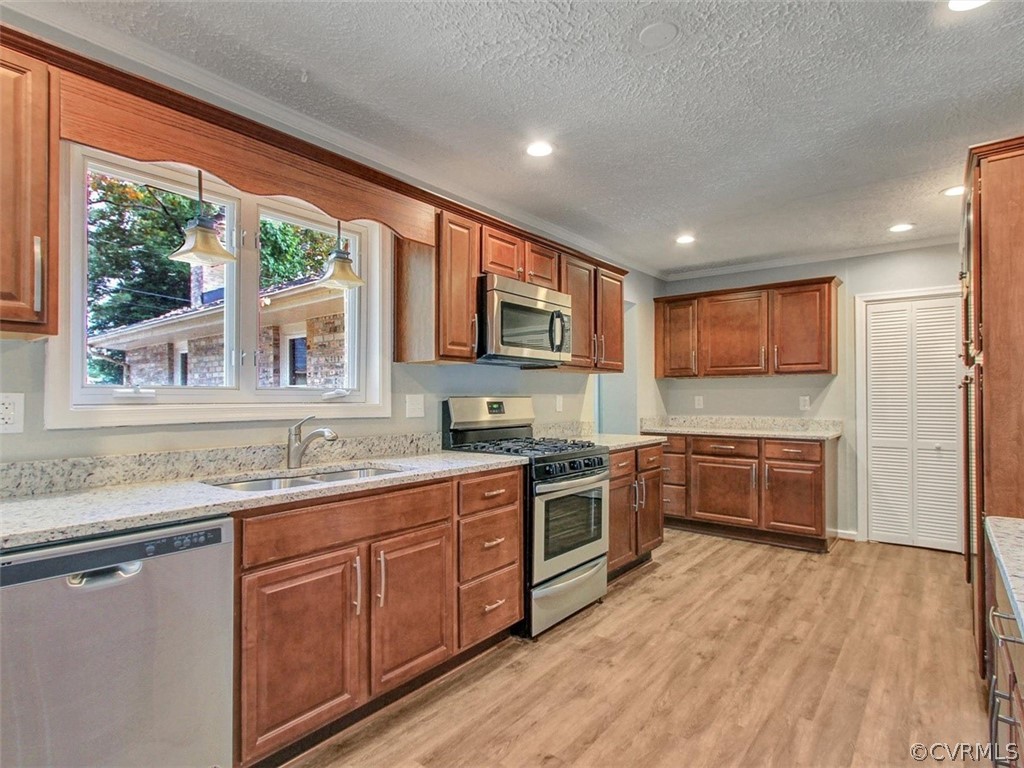 8714 Lonepine Road Henrico, VA 23294 - Photo 11 of 31 Gallery Image 11