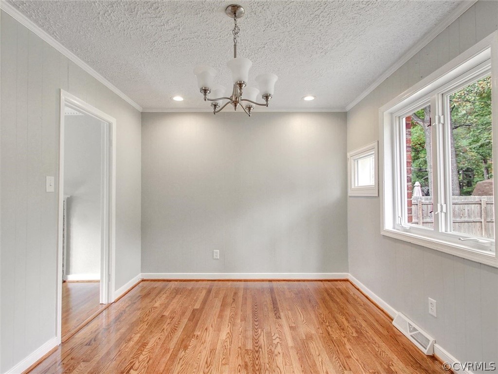 8714 Lonepine Road Henrico, VA 23294 - Photo 8 of 31 Gallery Image 8