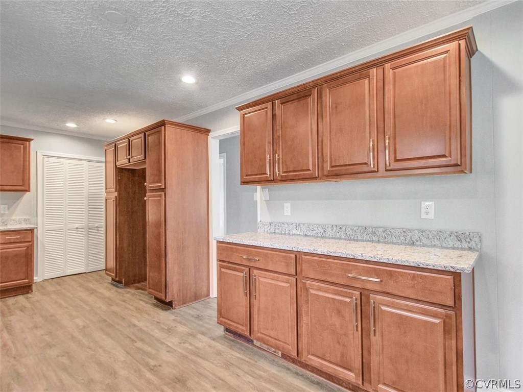 8714 Lonepine Road Henrico, VA 23294 - Photo 10 of 31 Gallery Image 10