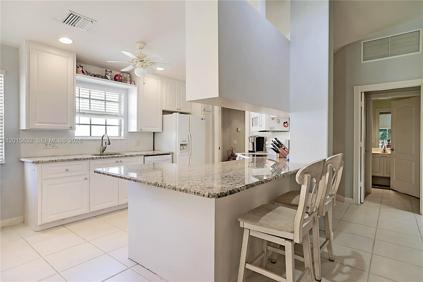 774 Southwest Balmoral Trace Stuart, FL 34997 - Photo 5 of 35 granite countertops and updated appliances