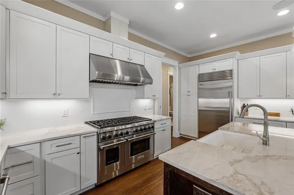 $2,845,000 | 114 Peninsula Court, Sunset, SC 29685