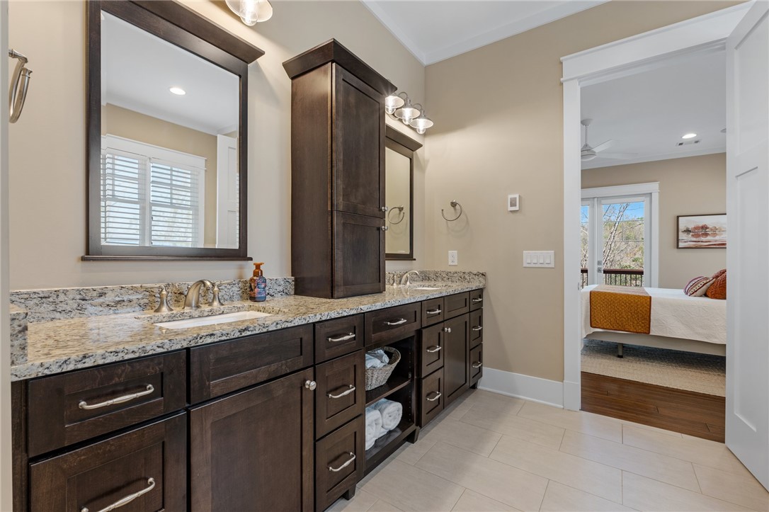 114 Peninsula Court Sunset, SC 29685 - Photo 17 of 48