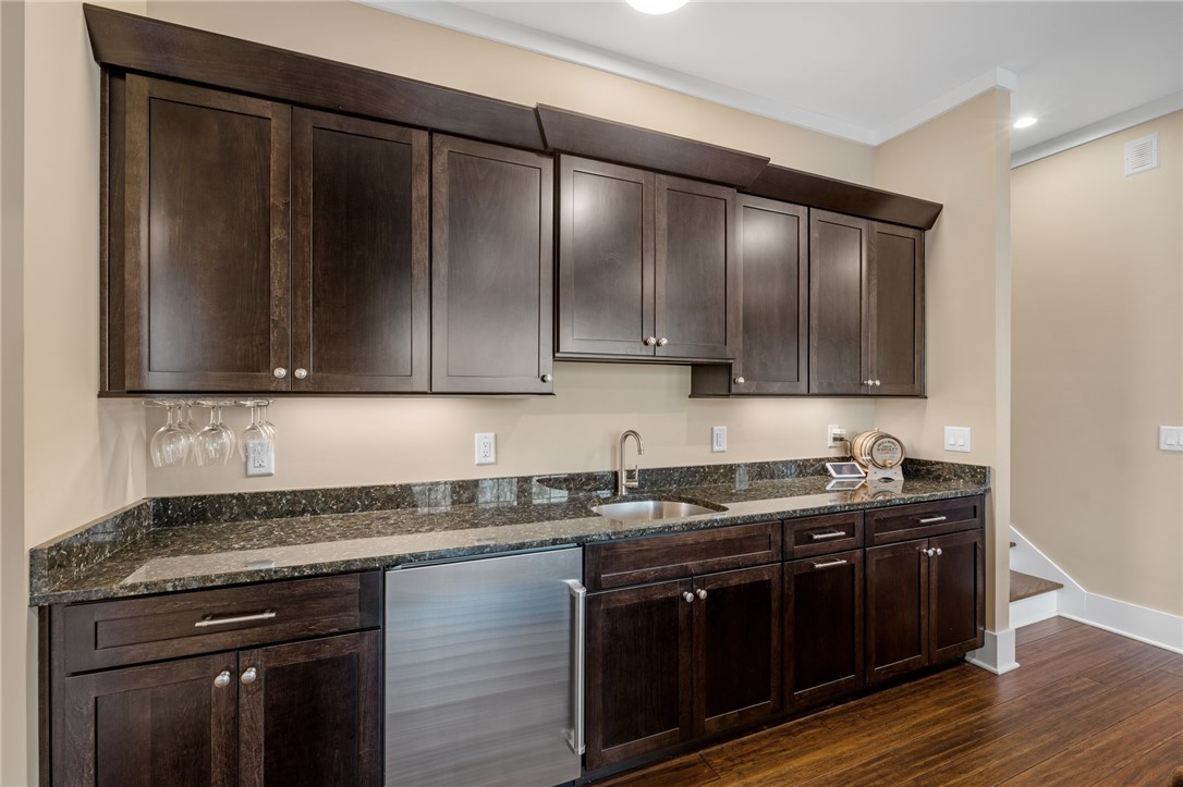 114 Peninsula Court Sunset, SC 29685 - Photo 24 of 48