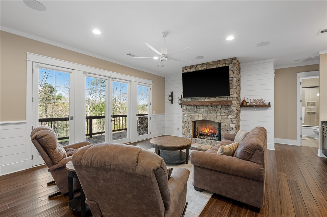 114 Peninsula Court Sunset, SC 29685 - Photo 26 of 48