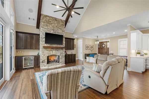 $2,845,000 | 114 Peninsula Court, Sunset, SC 29685