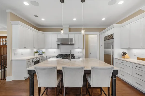 $2,845,000 | 114 Peninsula Court, Sunset, SC 29685