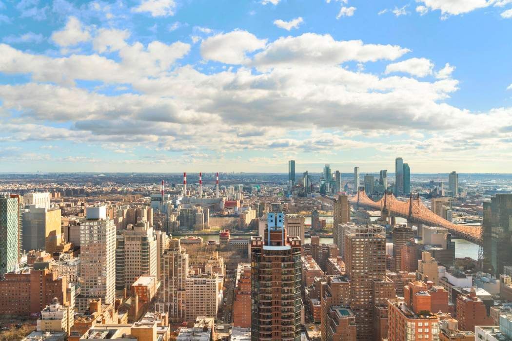 200-210 East 65th Street, Unit 30E Manhattan, NY 10065 - Photo 15 of 17 a view of a city