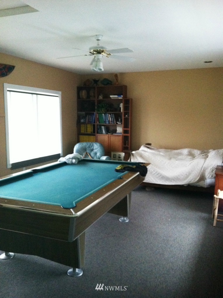 3757 Tracyton Beach Road Northwest Bremerton, WA 98310 - Photo 11 of 15 Gallery Image 11