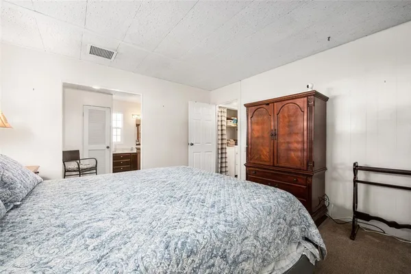 $212,425 | 16222 Monterey Lane, Unit 228, Huntington Beach, CA 92649