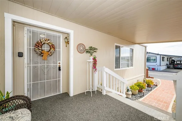 $212,425 | 16222 Monterey Lane, Unit 228, Huntington Beach, CA 92649