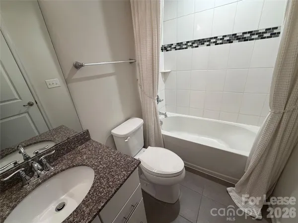 $2,200 | 318 Willow Wood Court, Matthews, NC 28104