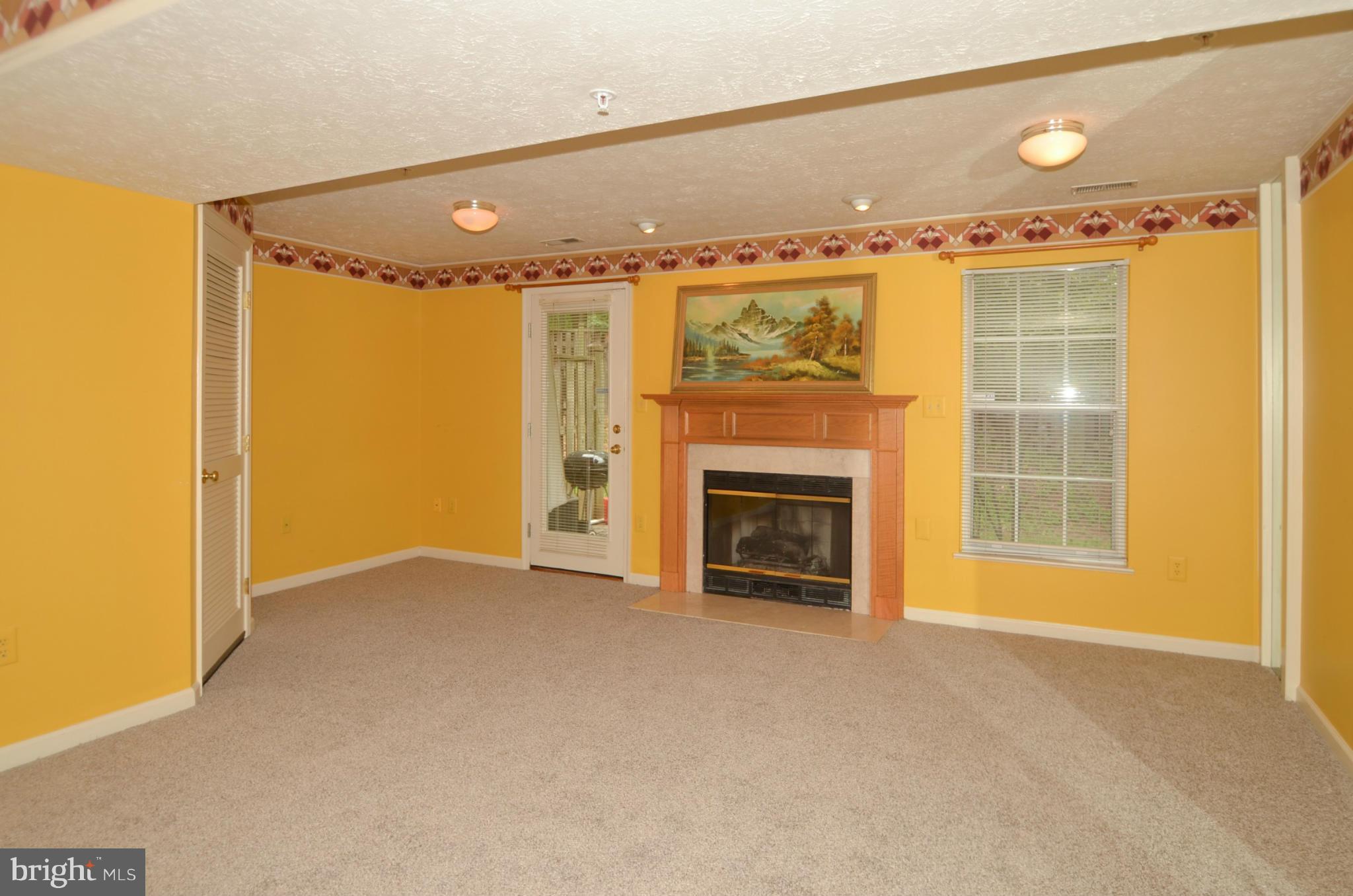 8602 Jacks Reef Road Laurel, MD 20724 - Photo 18 of 23 Family Room