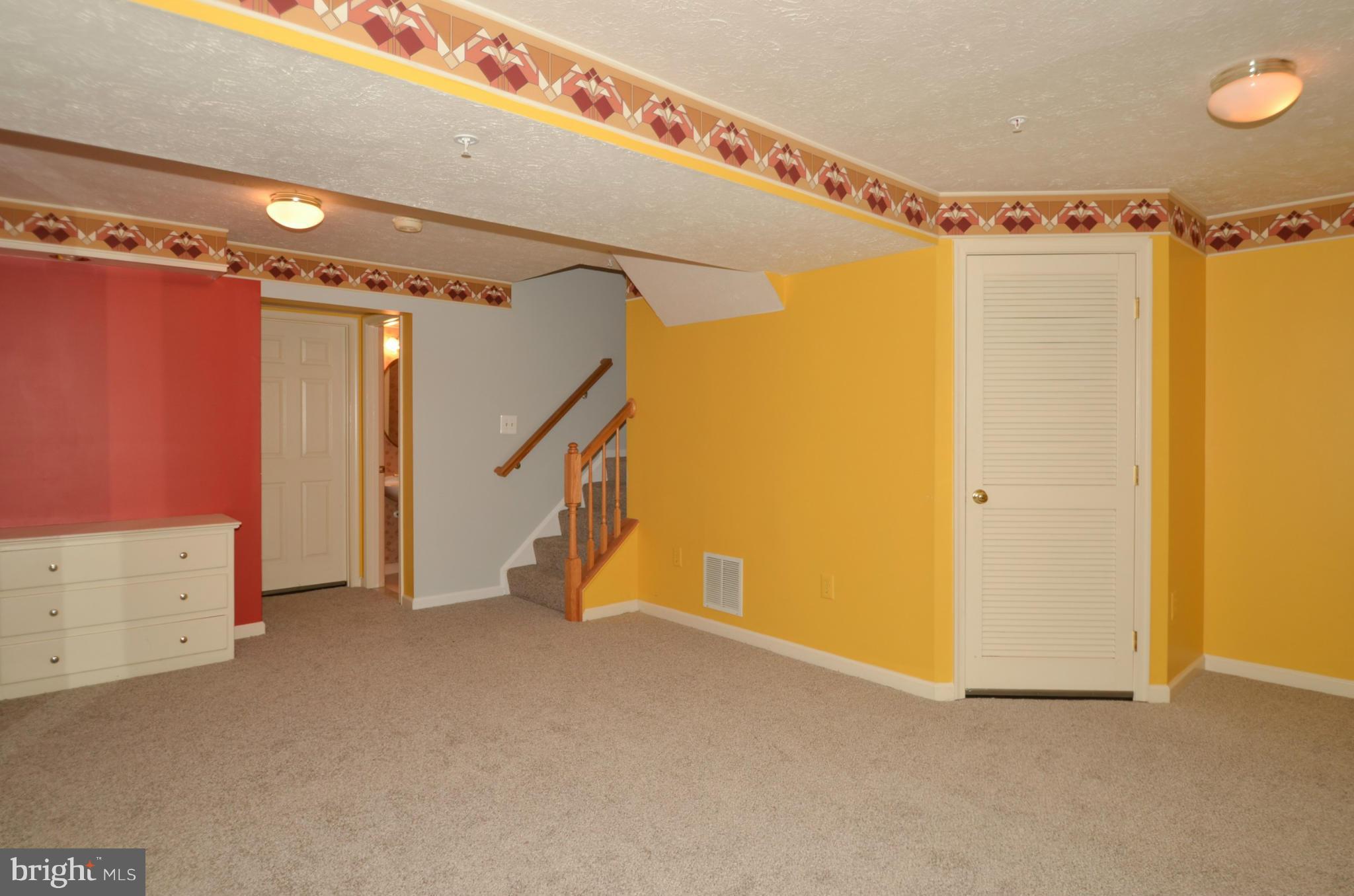 8602 Jacks Reef Road Laurel, MD 20724 - Photo 20 of 23 Family Room