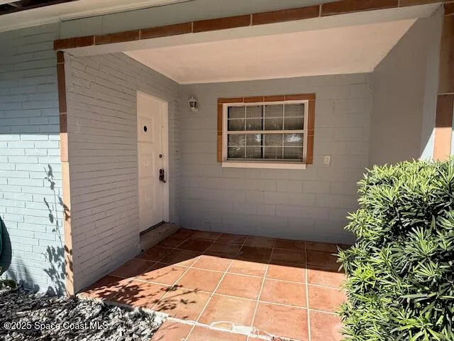 $2,100 | 945 Date Avenue, Merritt Island, FL 32953