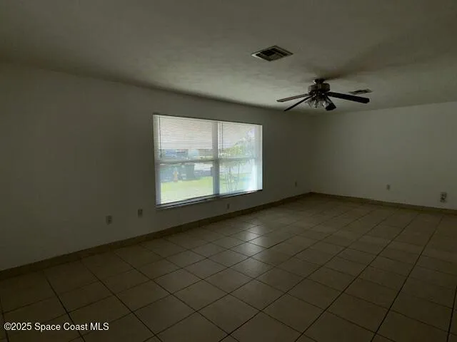 $2,100 | 945 Date Avenue, Merritt Island, FL 32953